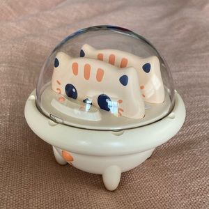 Cat Portable Chargers